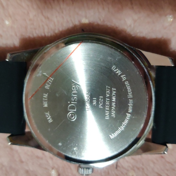 Disney Mickey Mouse Watch - Picture 5 of 7